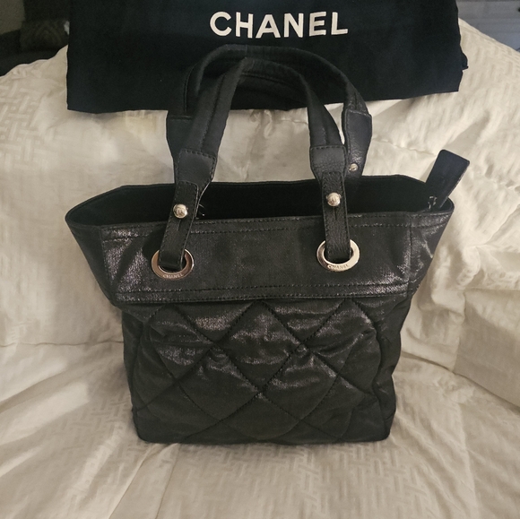 AUTHENTIC CHANEL QUILTED HAND TOTE BAG CANVAS/L… - Picture 9 of 12
